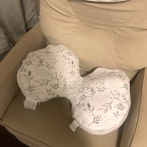 Boppy Side Sleeper Pregnancy Pillow